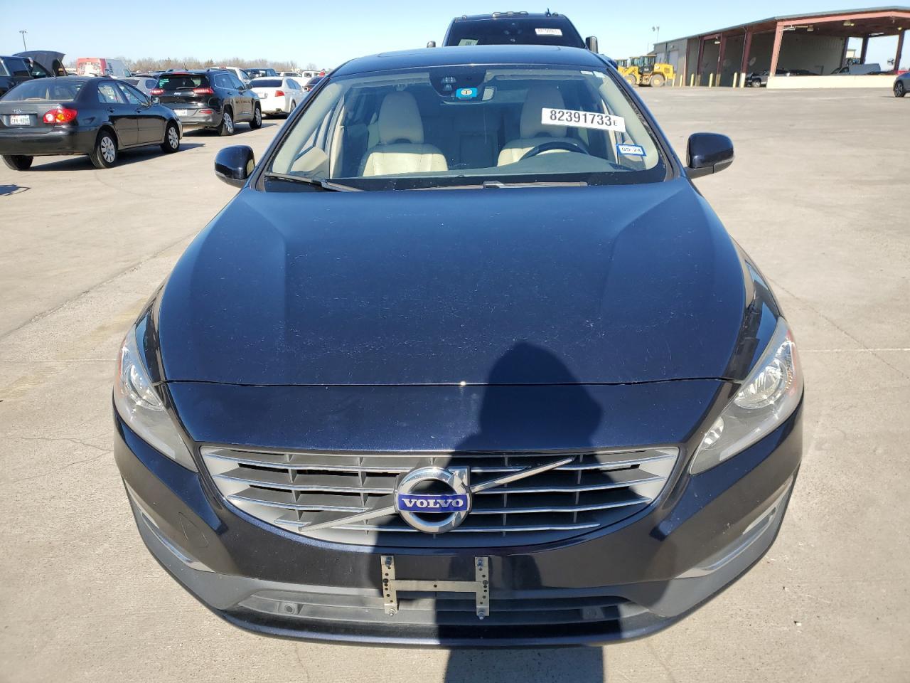 2016 VOLVO S60 PREMIER Copart, lot number: 82391733, vin: YV1612TK5G2395589. Thumbnail 5