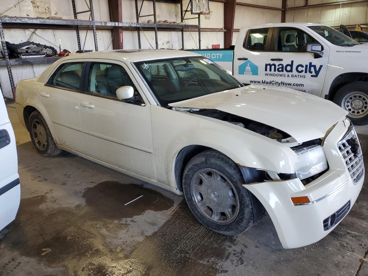 2004 Mercury Mls 500 Copart, lot number: 47281725, vin: NULL. Thumbnail 4