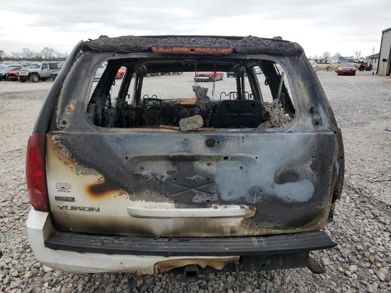 2007 GMC Yukon Copart, lot number: 49780285, vin: 1GKFC13057R314143. Thumbnail 6