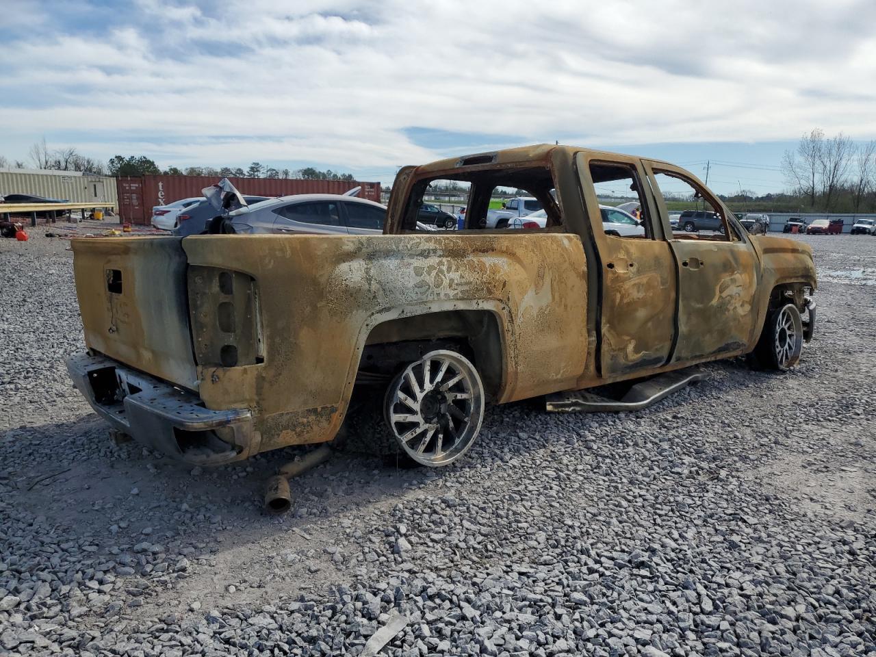 2015 GMC Sierra K1500 Sle Copart, lot number: 49726935, vin: 1GTV2UEC8FZ317393. Thumbnail 3