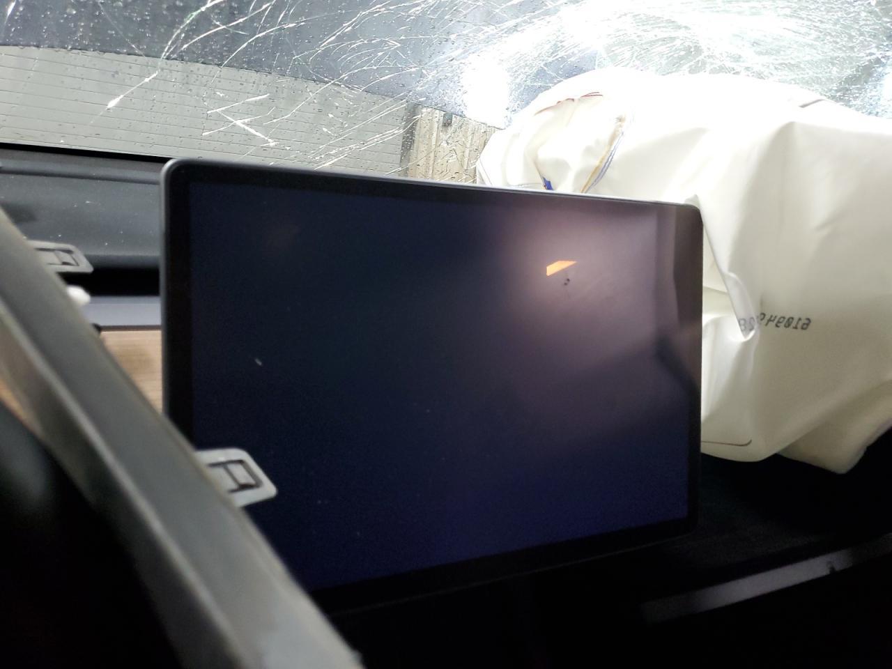 2023 Tesla Model Y Copart, lot number: 50190155, vin: 7SAYGDEE0PF822922. Thumbnail 9