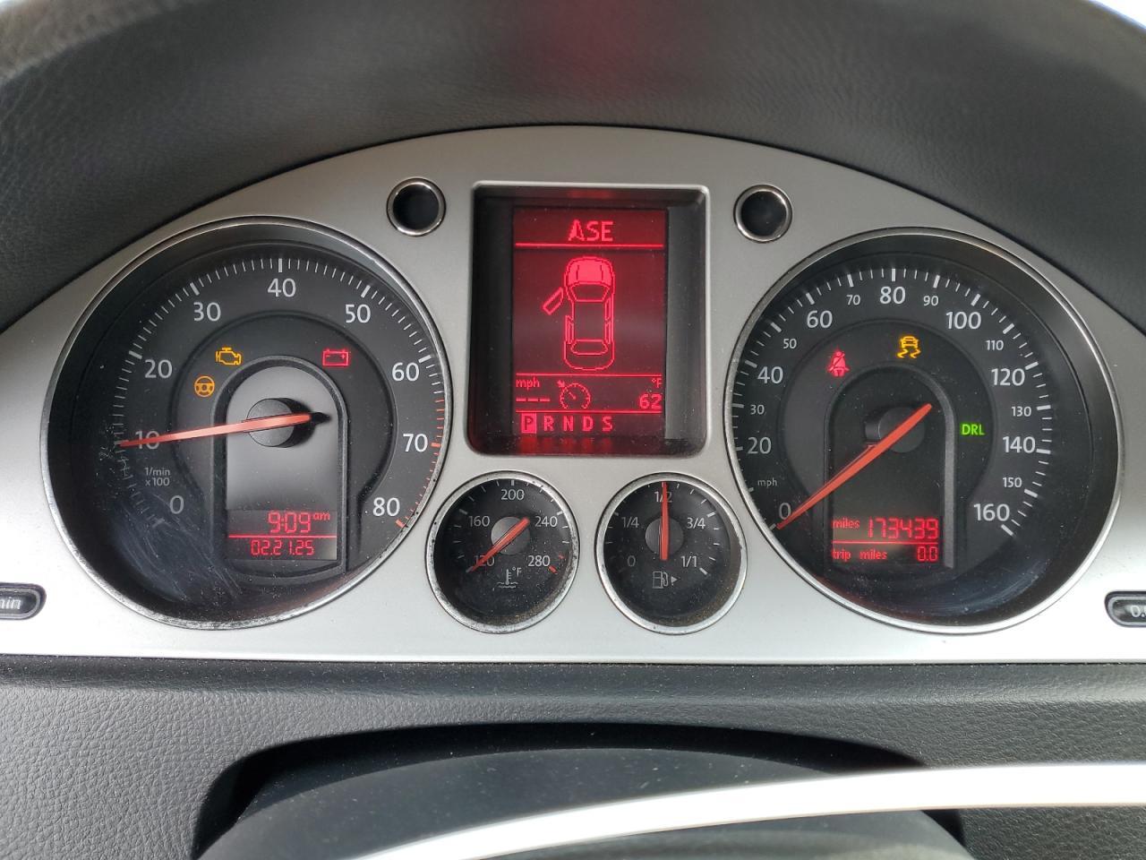 2009 Volkswagen Passat Turbo Copart, lot number: 47779315, vin: WVWJK73C29P033986. Thumbnail 9