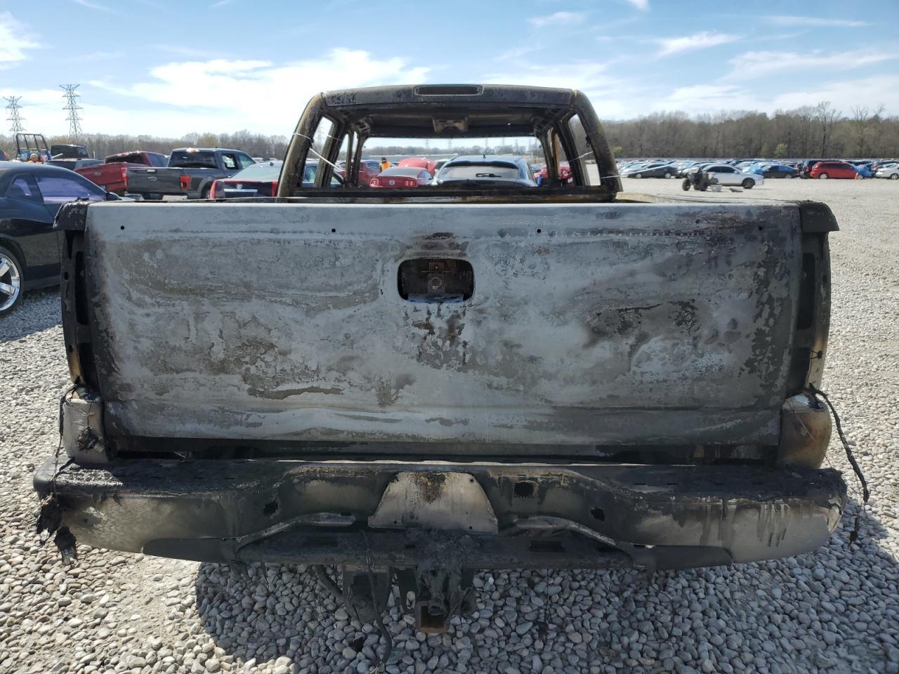 2004 GMC Sierra K2500 Crew Cab Copart, lot number: 49650005, vin: 1GTGK23U04F190856. Thumbnail 6