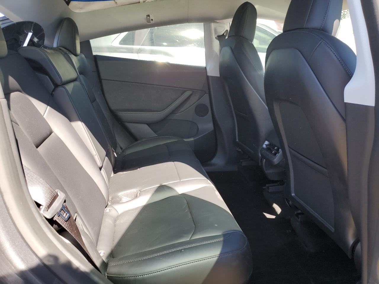 2022 Tesla Model Y Copart, lot number: 50396605, vin: 7SAYGDEE2NF402320. Thumbnail 10