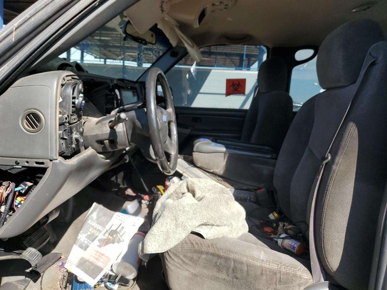 2005 Chevrolet Silverado K1500 Copart, lot number: 51078035, vin: 2GCEK13T351122777. Thumbnail 7