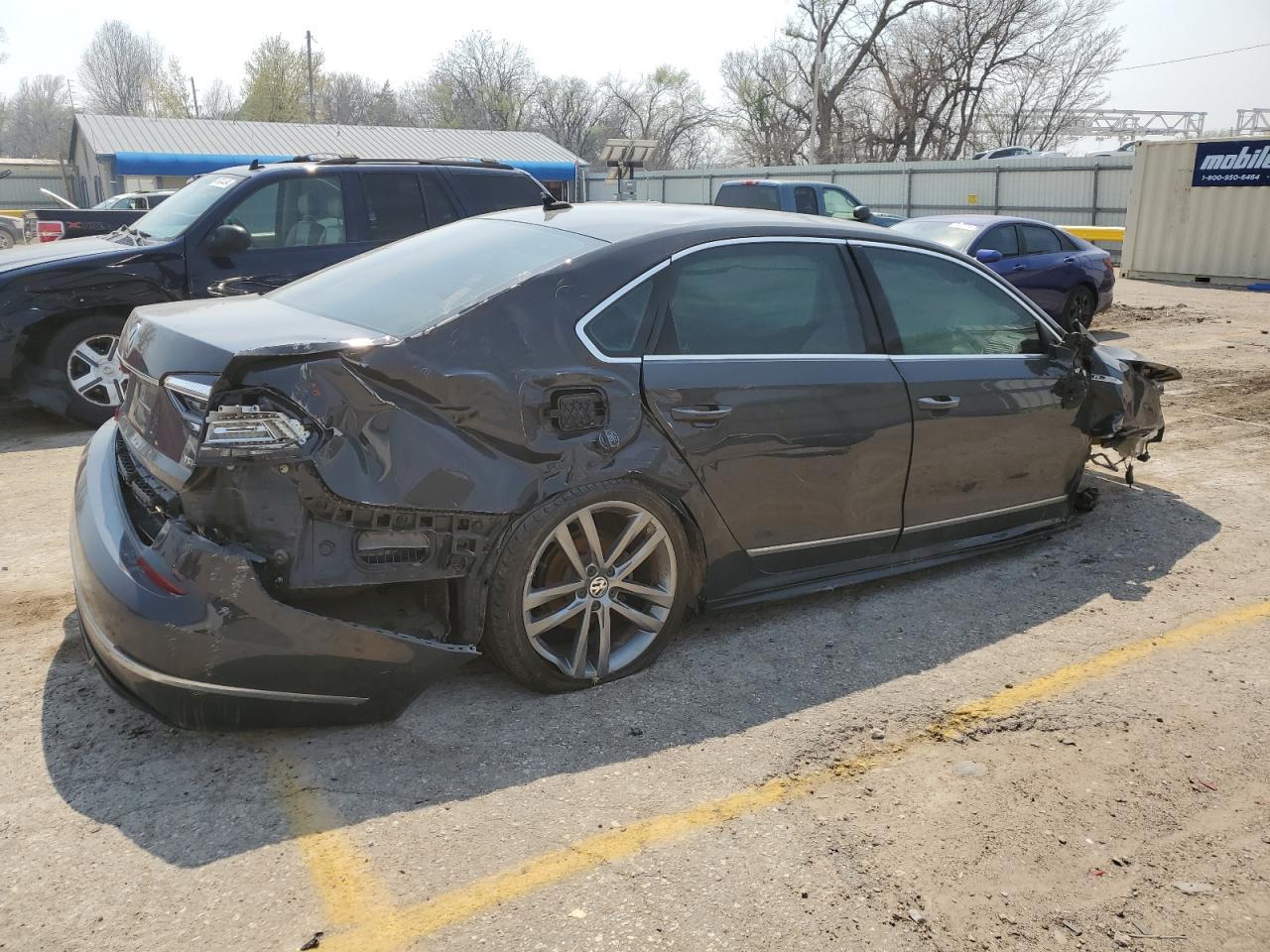 2017 Volkswagen Passat R-Line Copart, lot number: 56751375, vin: 1VWDT7A35HC001212. Thumbnail 3