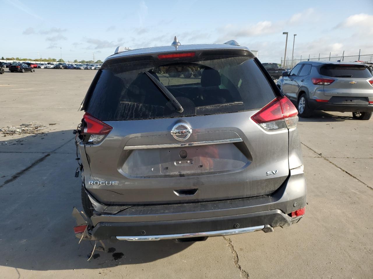 2019 Nissan Rogue S Copart, lot number: 52047205, vin: KNMAT2MT6KP557551. Thumbnail 6