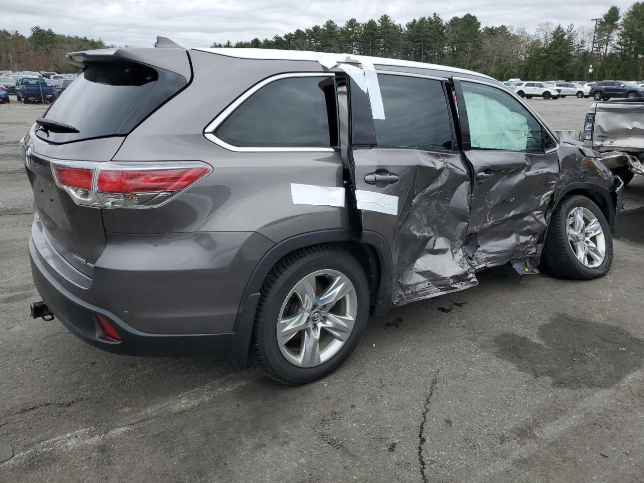 2016 Toyota Highlander Limited Copart, lot number: 52947855, vin: 5TDDKRFH9GS355513. Thumbnail 3