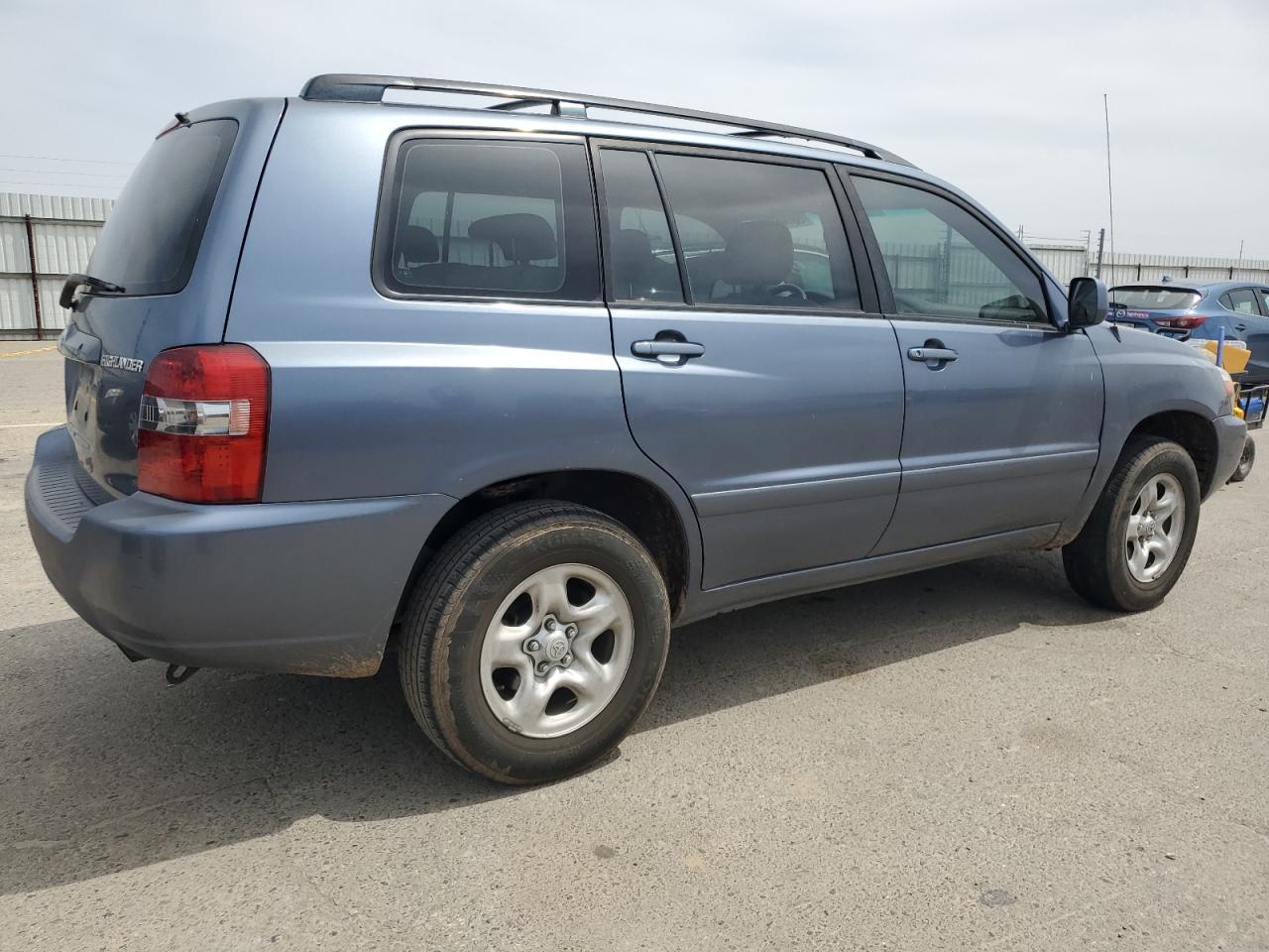 2005 Toyota Highlander Copart, lot number: 53146815, vin: JTEGD21A950110313. Thumbnail 3