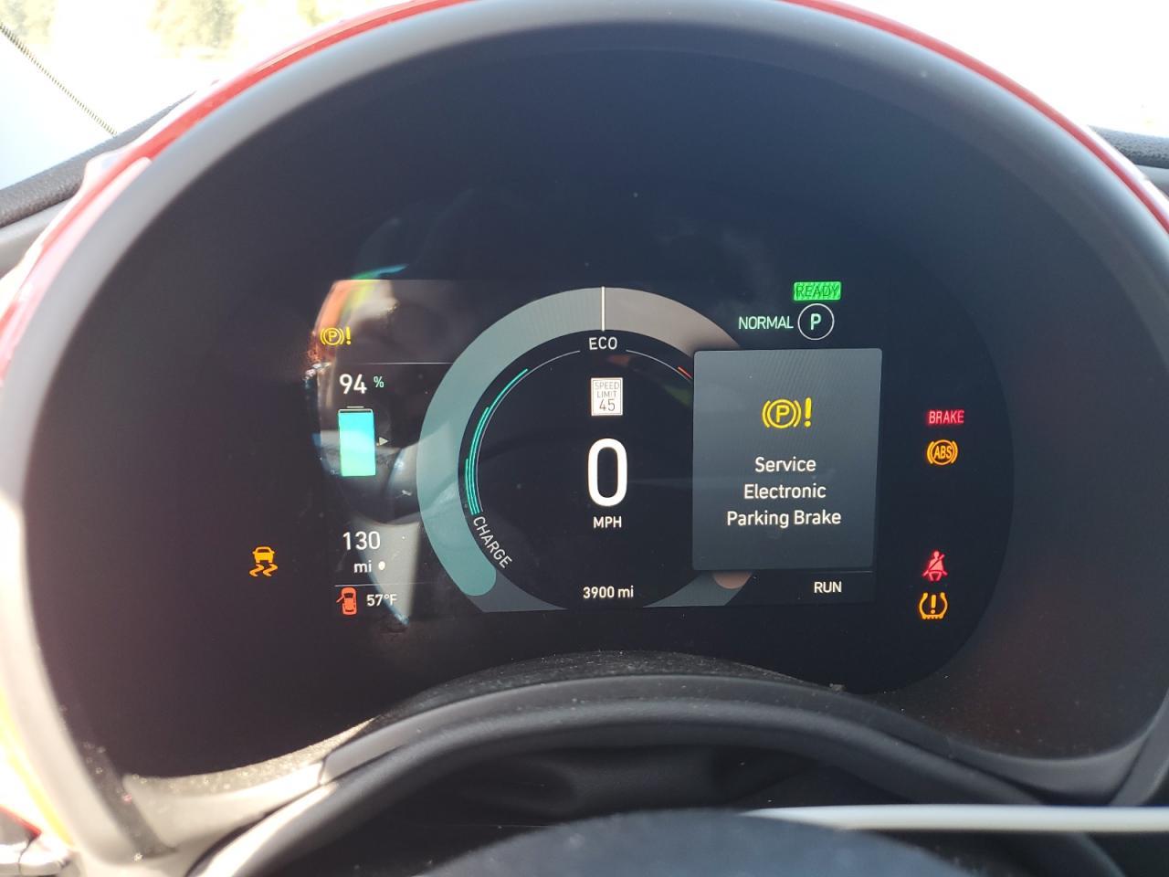 2024 Fiat 500 E Red Copart, lot number: 54045215, vin: ZFAFFAA47RX205276. Thumbnail 9