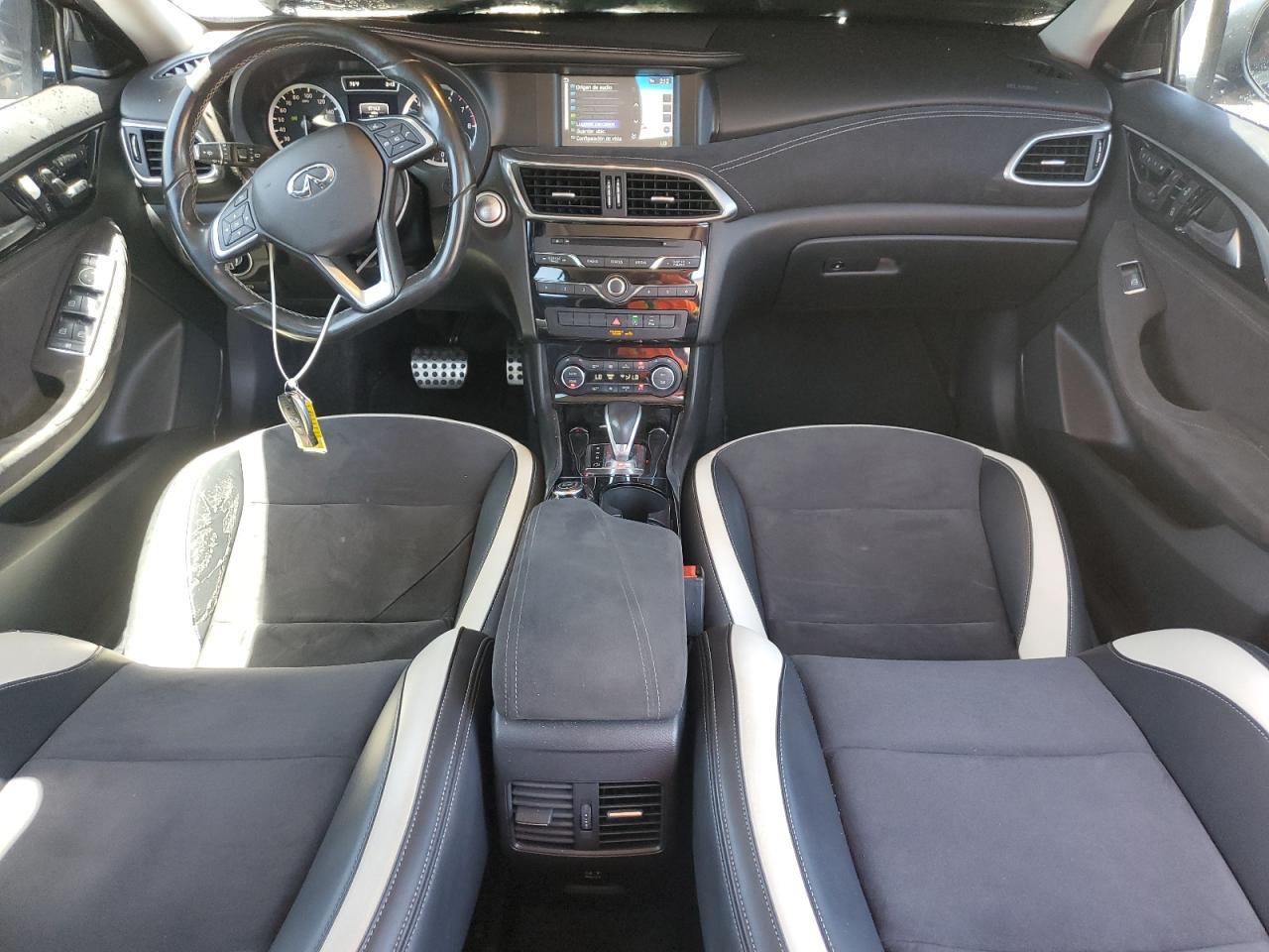 2017 Infiniti Qx30 Base Copart, lot number: 55046485, vin: SJKCH5CP0HA018397. Thumbnail 8