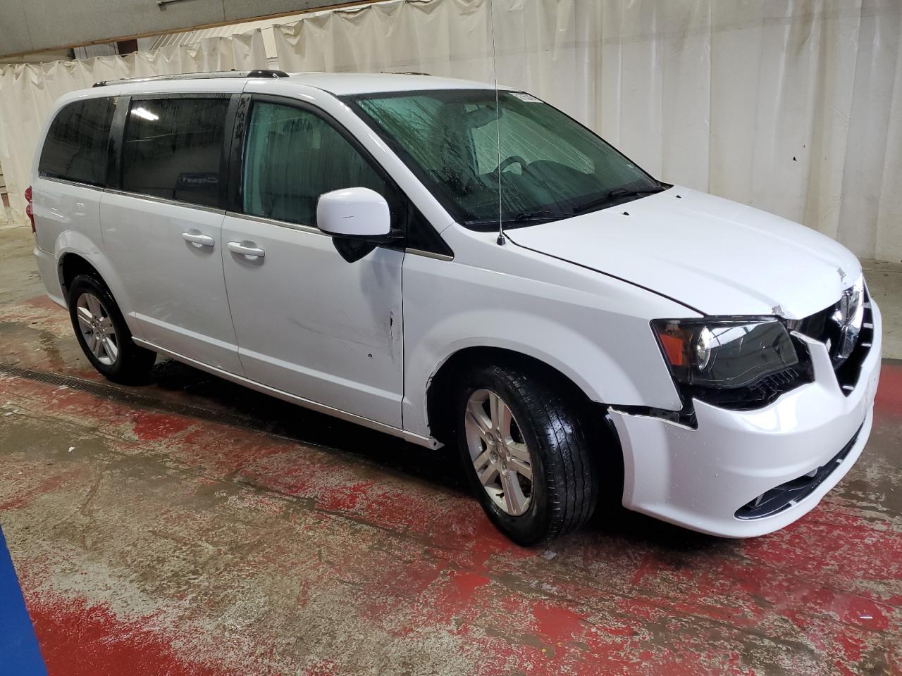2018 Dodge Grand Caravan Sxt Copart, lot number: 52765245, vin: 2C4RDGCGXJR248650. Thumbnail 4
