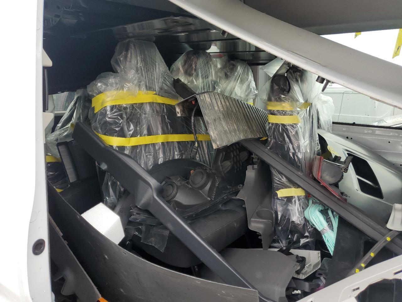 2020 Ford Transit T-350 Copart, lot number: 52977485, vin: 1FBAX2CG4LKB43132. Thumbnail 11