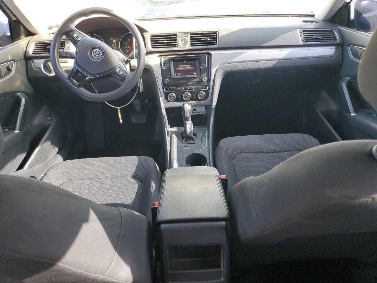 2017 Volkswagen Passat S Copart, lot number: 55334245, vin: 1VWAT7A39HC052442. Thumbnail 8