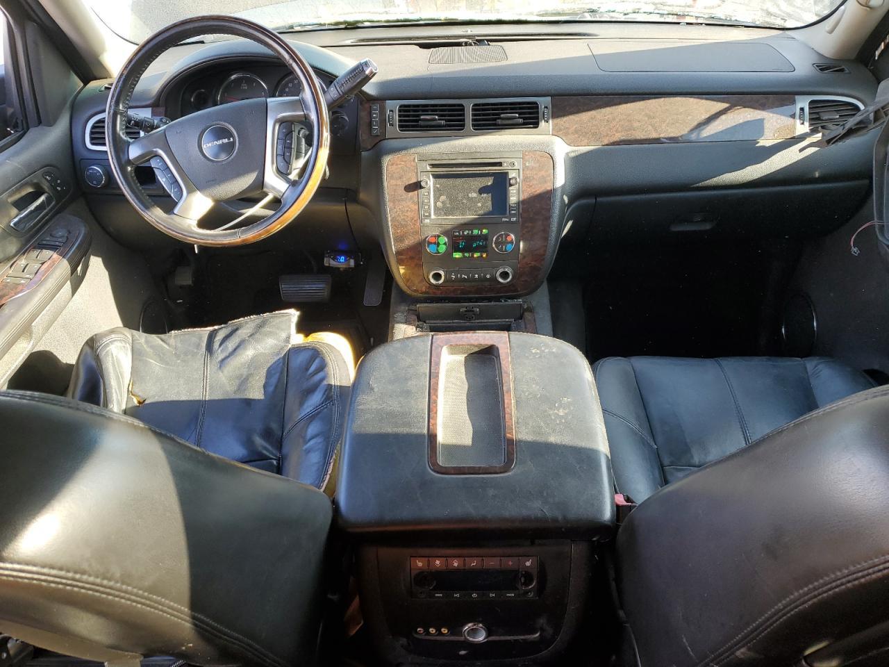 2007 GMC Yukon Denali Copart, lot number: 52628835, vin: 1GKFK63847J277381. Thumbnail 8