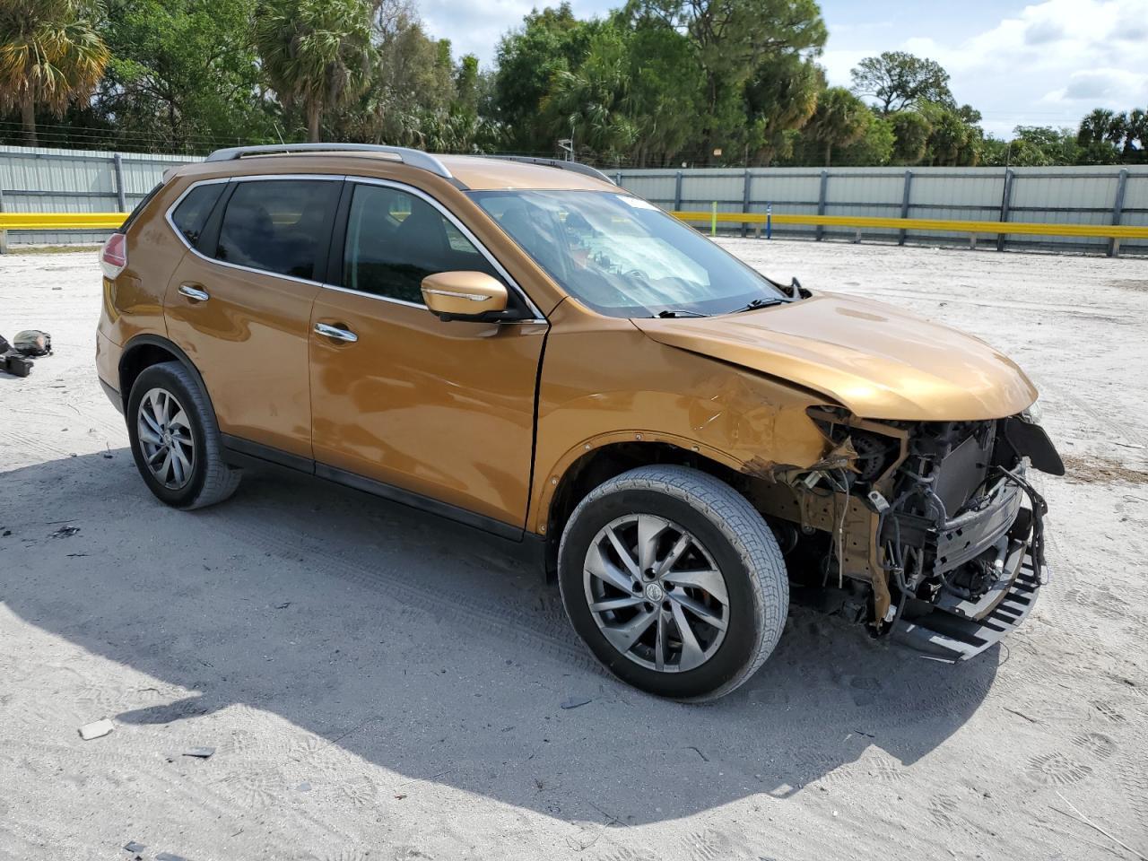 2014 Nissan Rogue S Copart, lot number: 53618135, vin: 5N1AT2MV0EC770259. Thumbnail 4