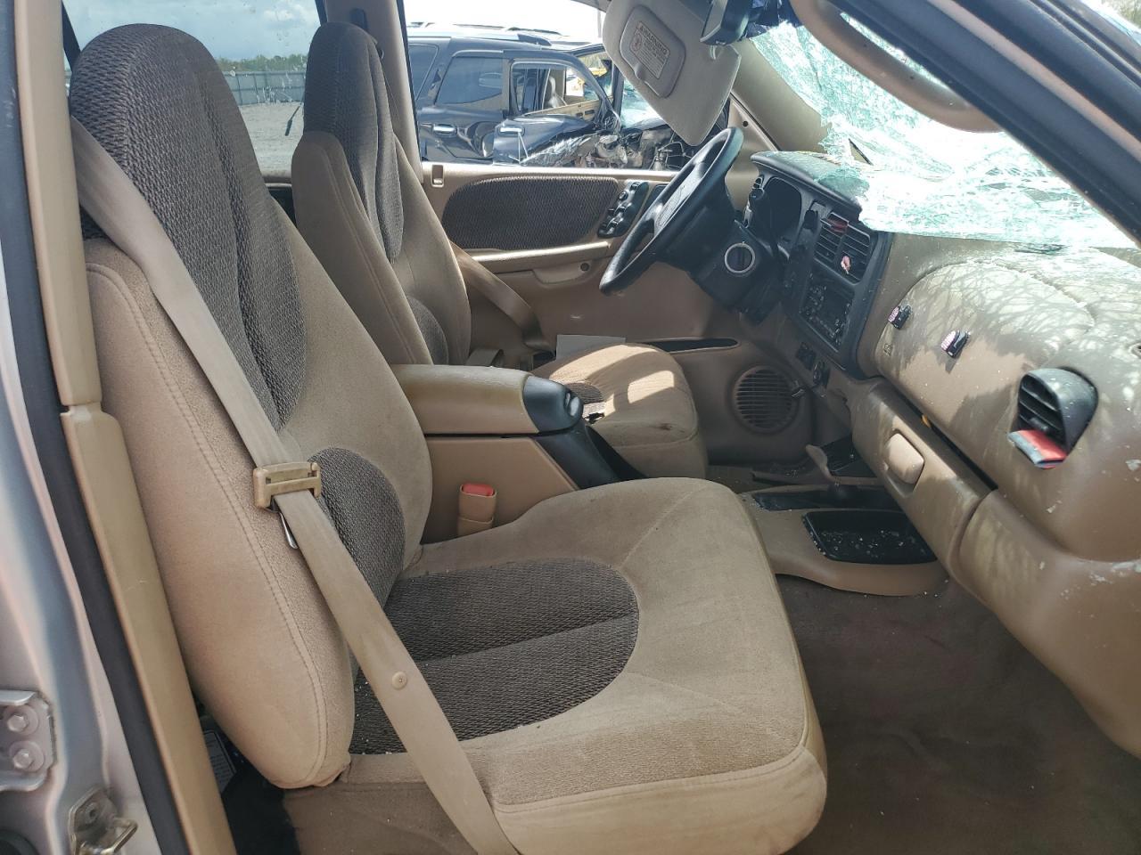 1998 Dodge Durango Copart, lot number: 54232445, vin: 1B4HS28Y5WF229733. Thumbnail 7