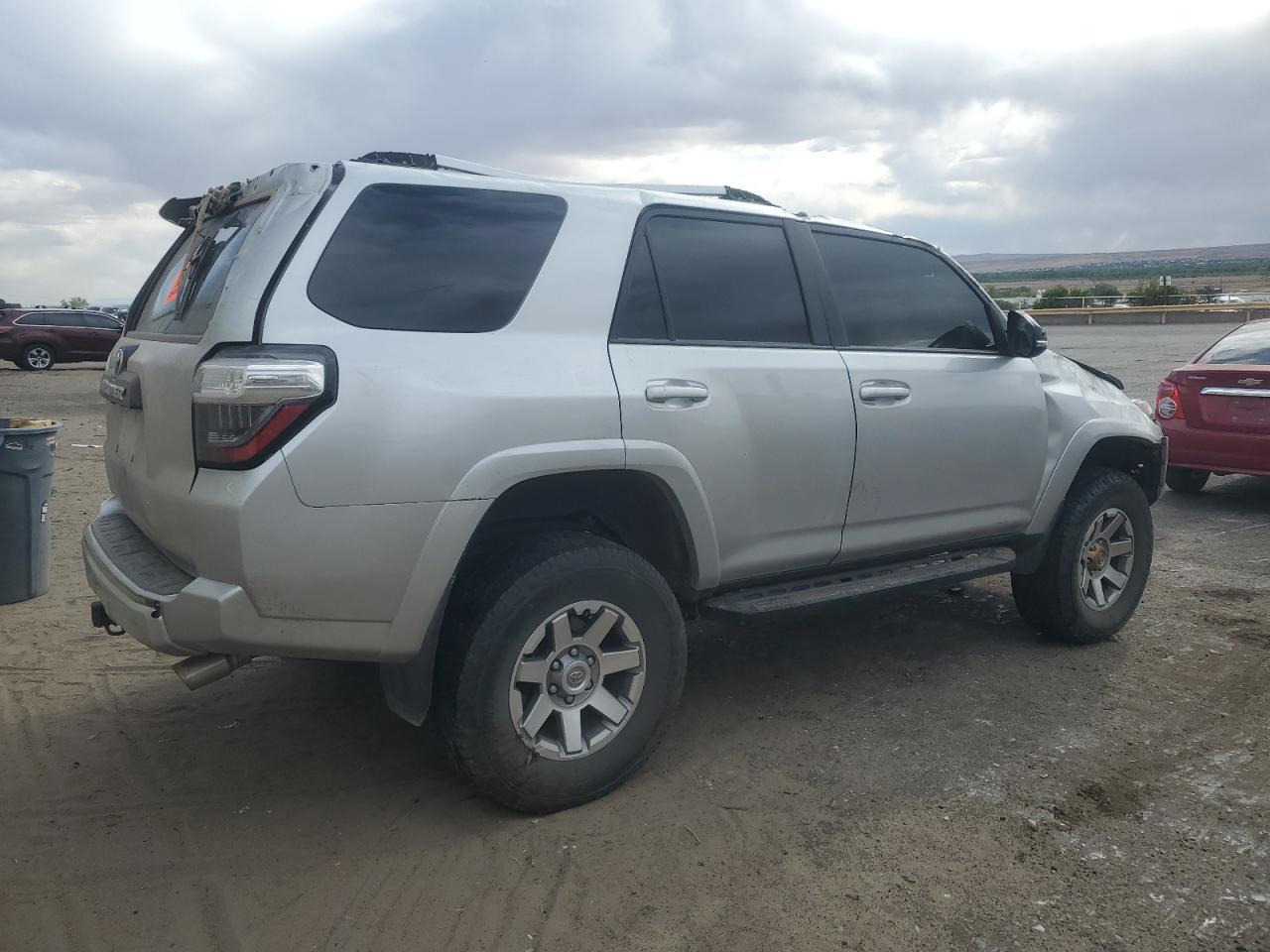 2016 Toyota 4Runner Sr5/Sr5 Premium Copart, lot number: 55244045, vin: JTEBU5JR6G5398847. Thumbnail 3