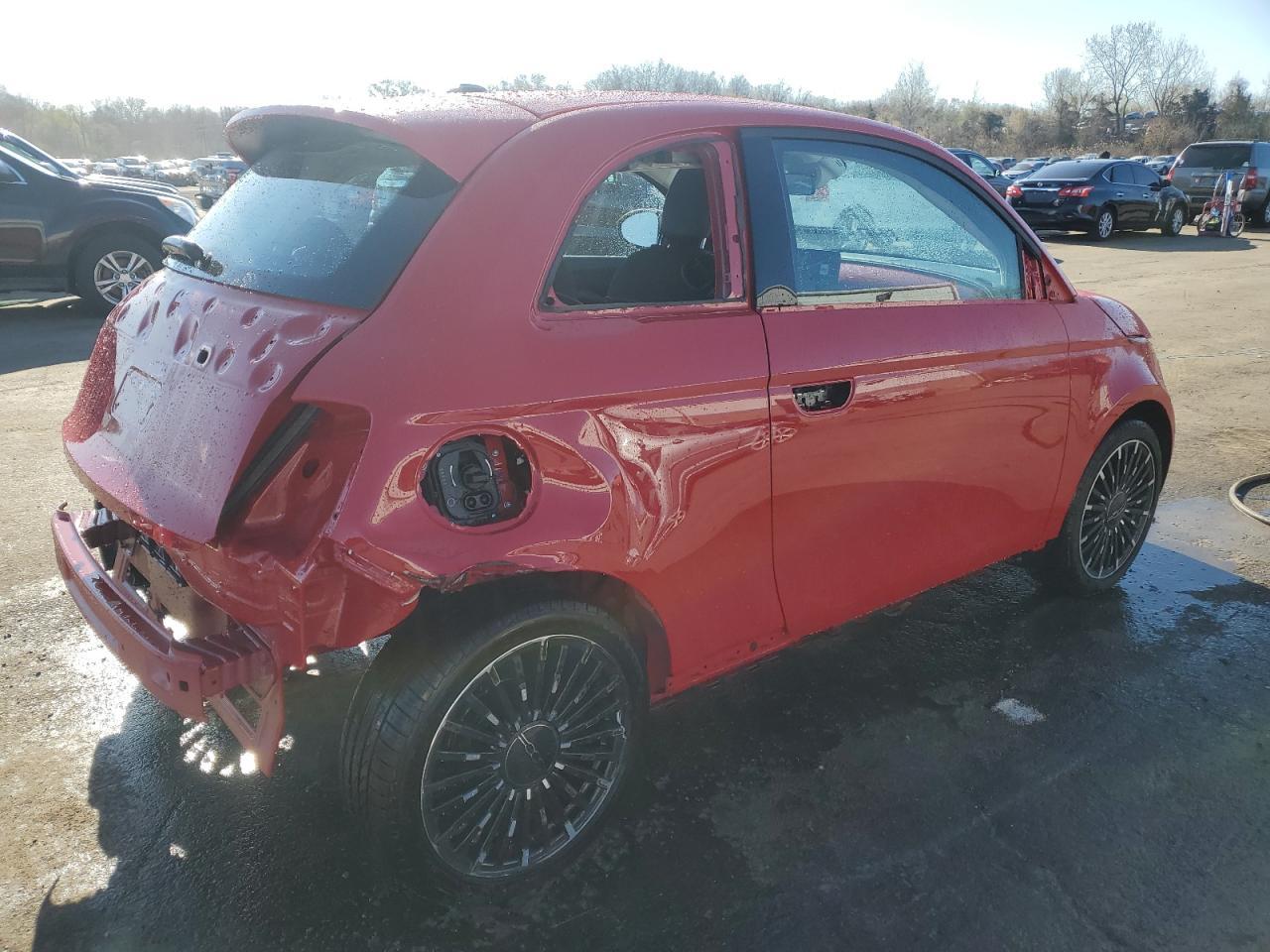 2024 Fiat 500 E Red Copart, lot number: 53479385, vin: ZFAFFAA49RX207188. Thumbnail 3