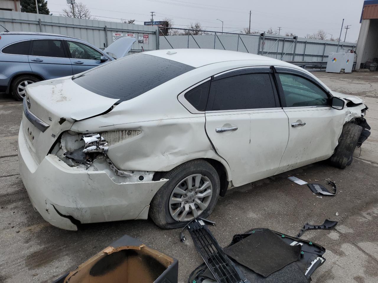 2015 Nissan Altima 2.5 Copart, lot number: 52681425, vin: 1N4AL3AP8FC221108. Thumbnail 3