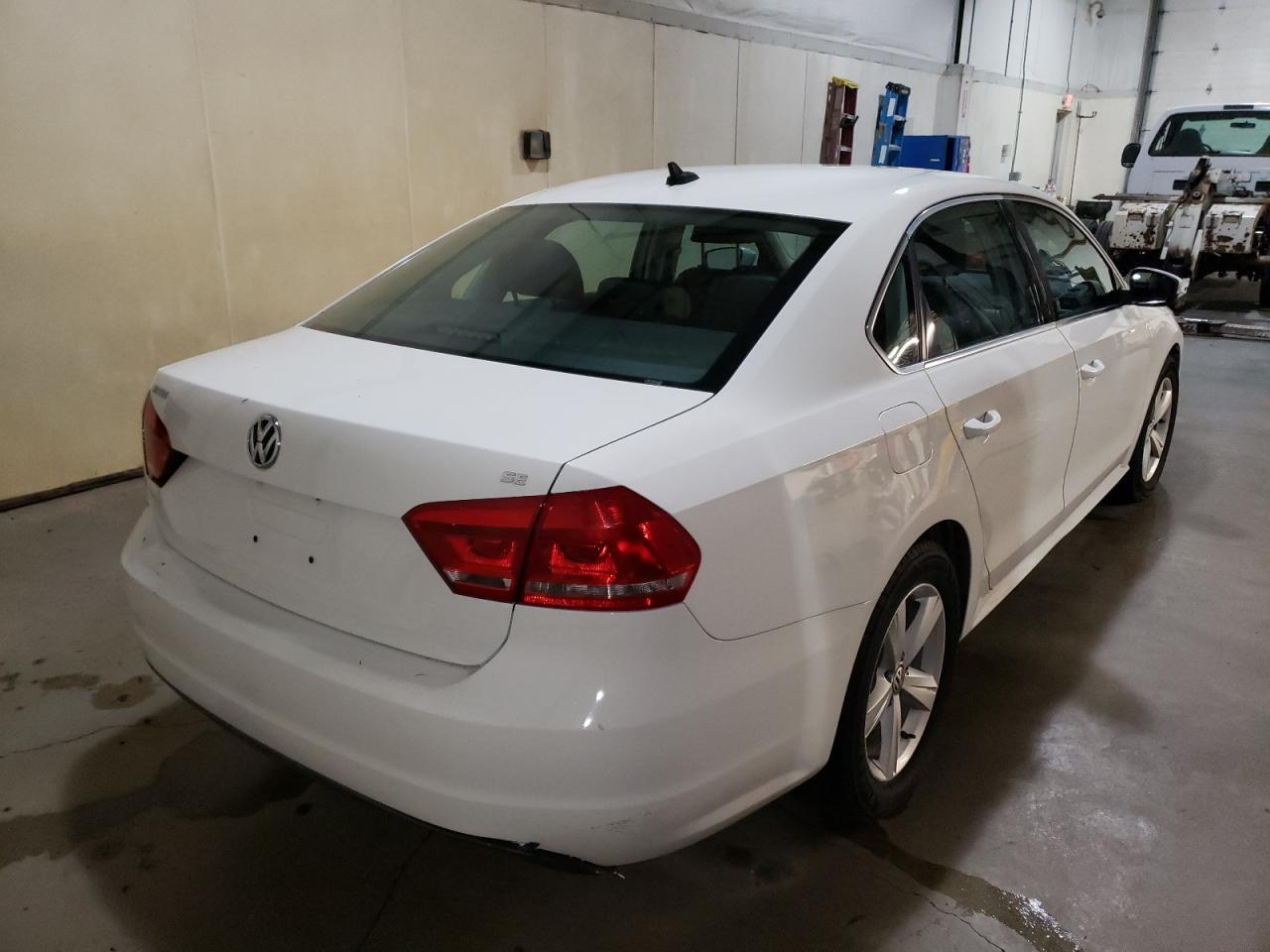 2013 Volkswagen Passat Se Copart, lot number: 53396335, vin: 1VWBH7A34DC024189. Thumbnail 3