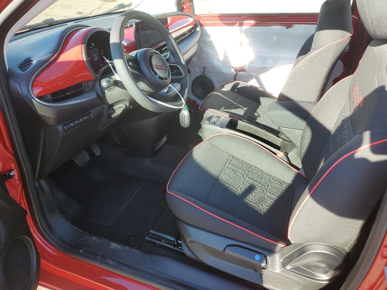 2024 Fiat 500 E Red Copart, lot number: 53479385, vin: ZFAFFAA49RX207188. Thumbnail 7