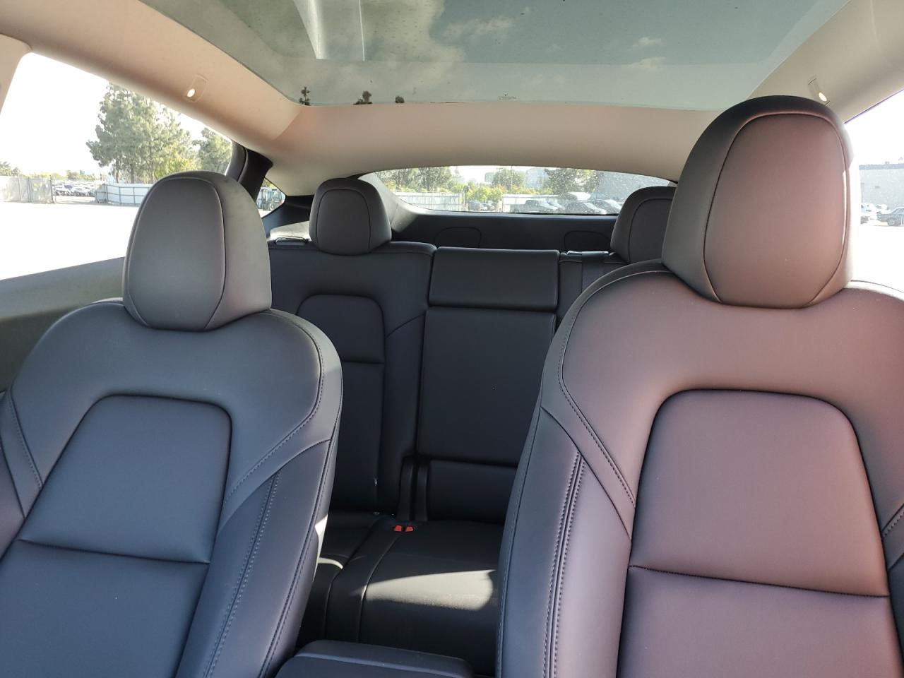 2025 Tesla Model Y Copart, lot number: 50966485, vin: 7SAYGDED4SF242721. Thumbnail 10