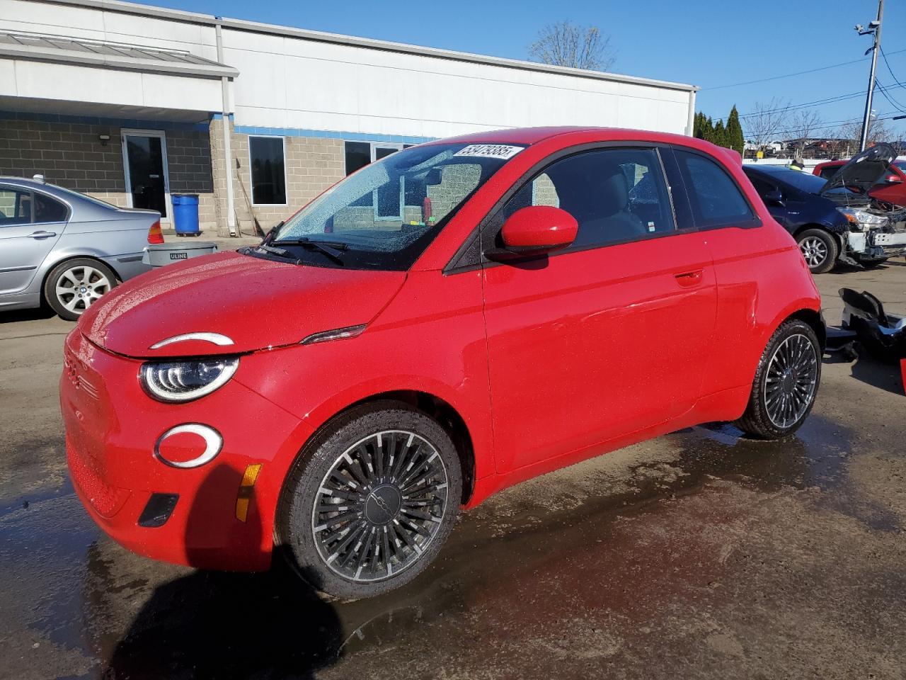 2024 Fiat 500 E Red Copart, lot number: 53479385, vin: ZFAFFAA49RX207188. Thumbnail 1