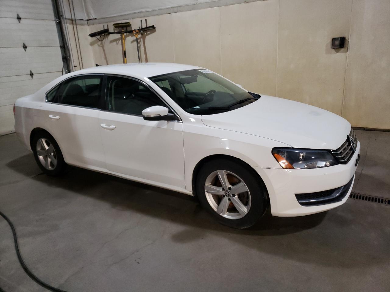 2013 Volkswagen Passat Se Copart, lot number: 53396335, vin: 1VWBH7A34DC024189. Thumbnail 4
