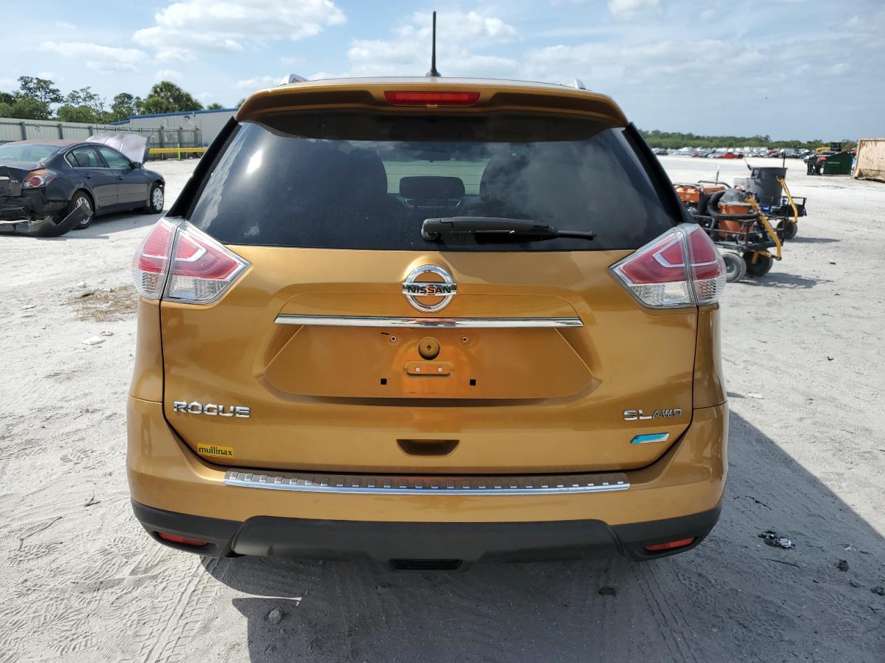 2014 Nissan Rogue S Copart, lot number: 53618135, vin: 5N1AT2MV0EC770259. Thumbnail 6