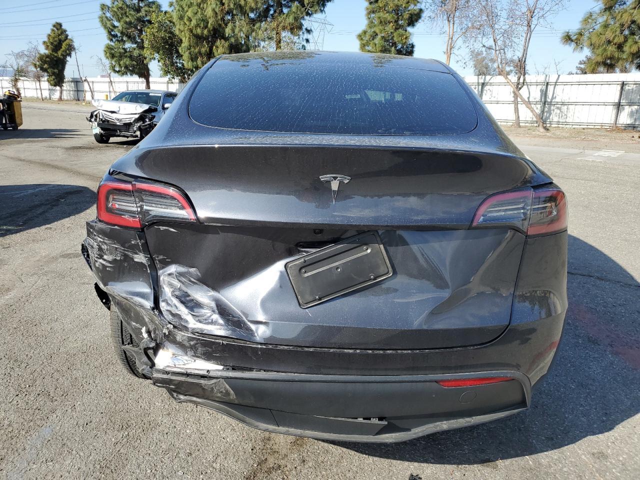 2025 Tesla Model Y Copart, lot number: 50966485, vin: 7SAYGDED4SF242721. Thumbnail 6