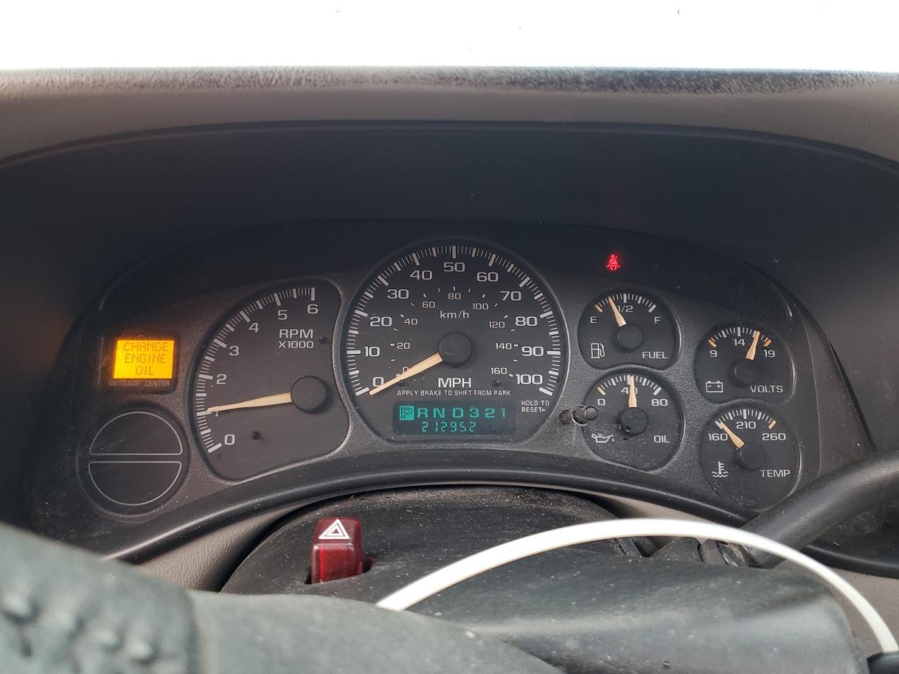 2002 GMC Yukon Xl K1500 Copart, lot number: 52239925, vin: 1GKFK16Z62J118183. Thumbnail 9