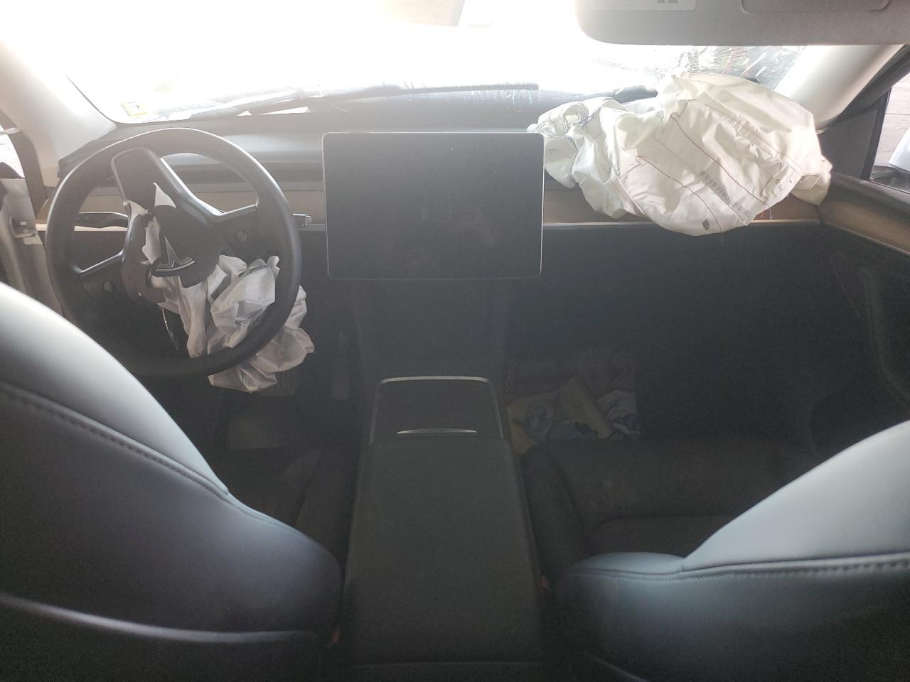 2022 Tesla Model Y Copart, lot number: 54189365, vin: 7SAYGDEE6NA018764. Thumbnail 8