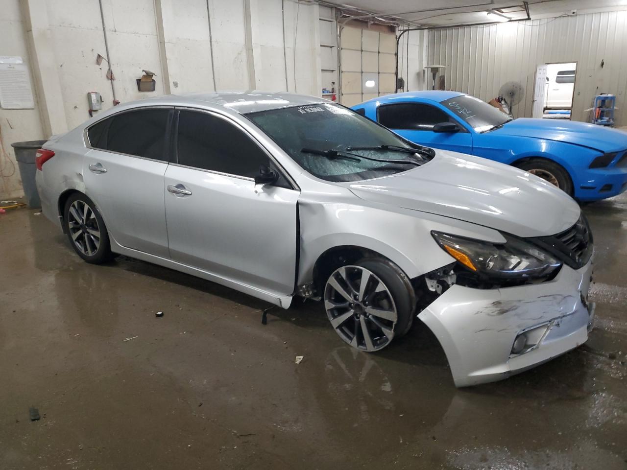 2016 Nissan Altima 2.5 Copart, lot number: 54974085, vin: 1N4AL3AP0GN388391. Thumbnail 4