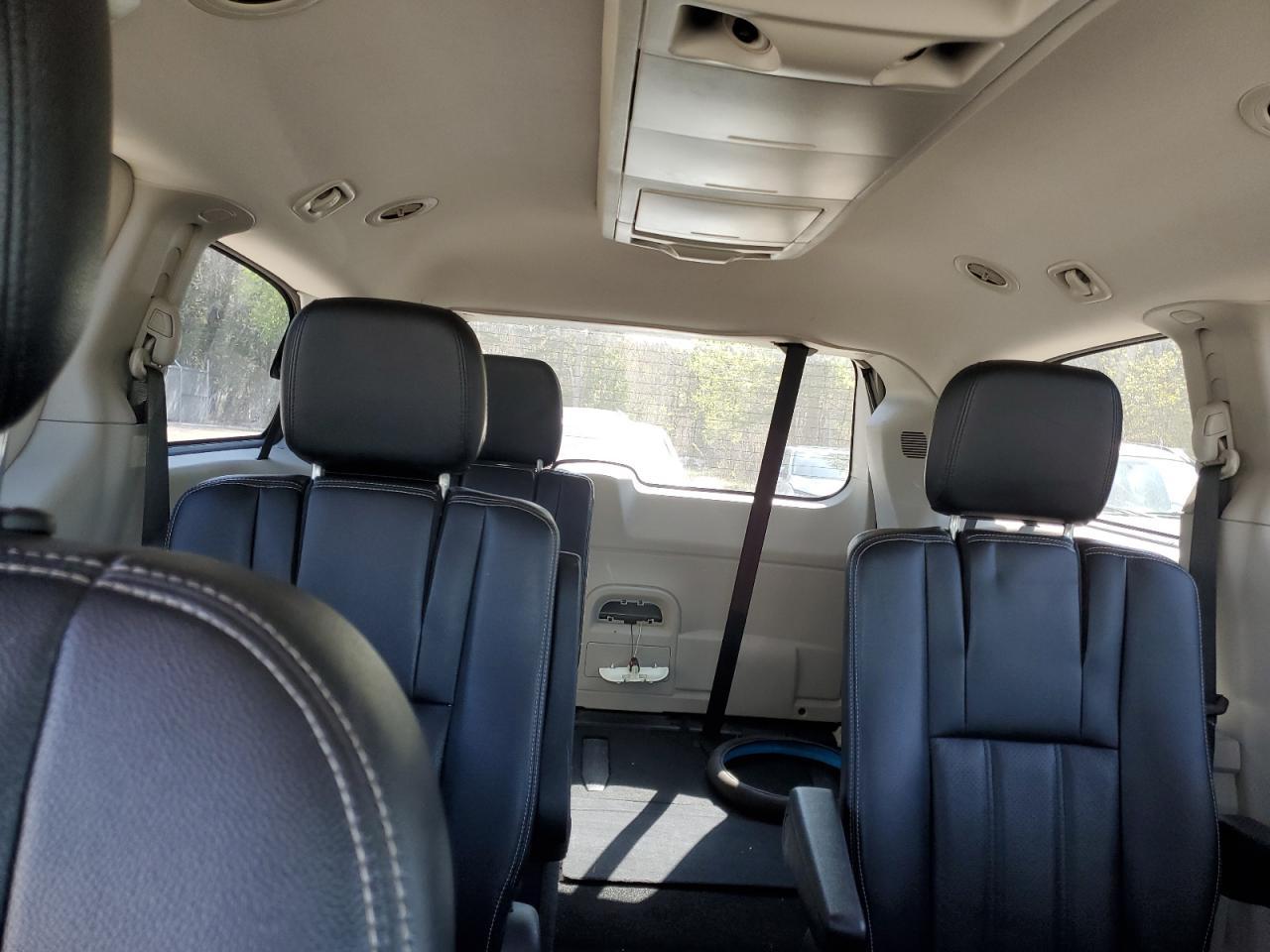 2017 Dodge Grand Caravan Crew Copart, lot number: 55497955, vin: 2C4RDGDG0HR775508. Thumbnail 10