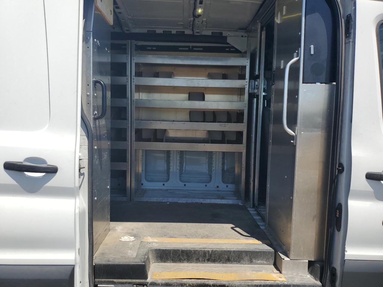 2016 Ford Transit T-150 Copart, lot number: 55665615, vin: 1FTYE2CM6GKB15389. Thumbnail 11