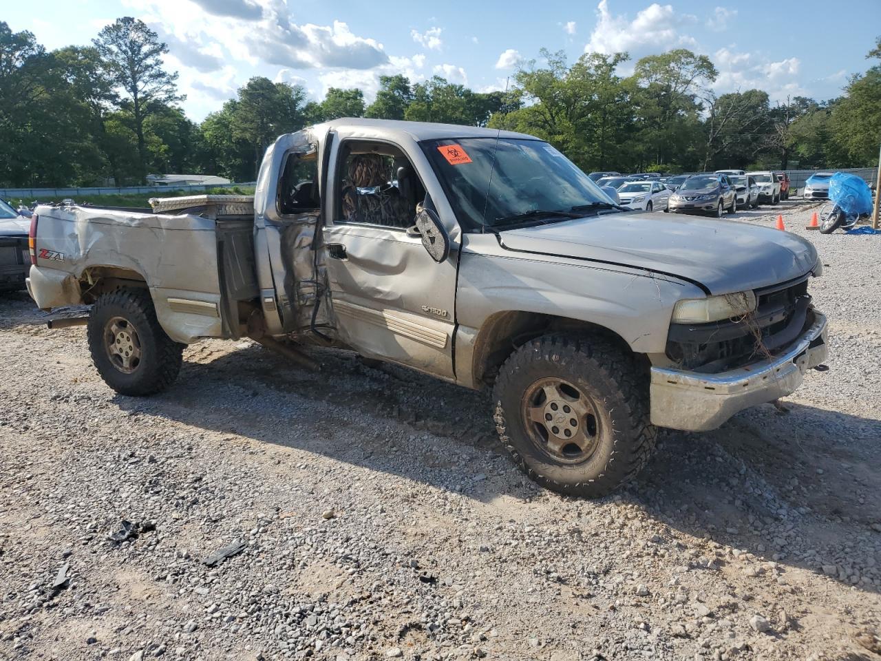 2002 Chevrolet Silverado K1500 Copart, lot number: 56278915, vin: 2GCEK19T121378130. Thumbnail 4