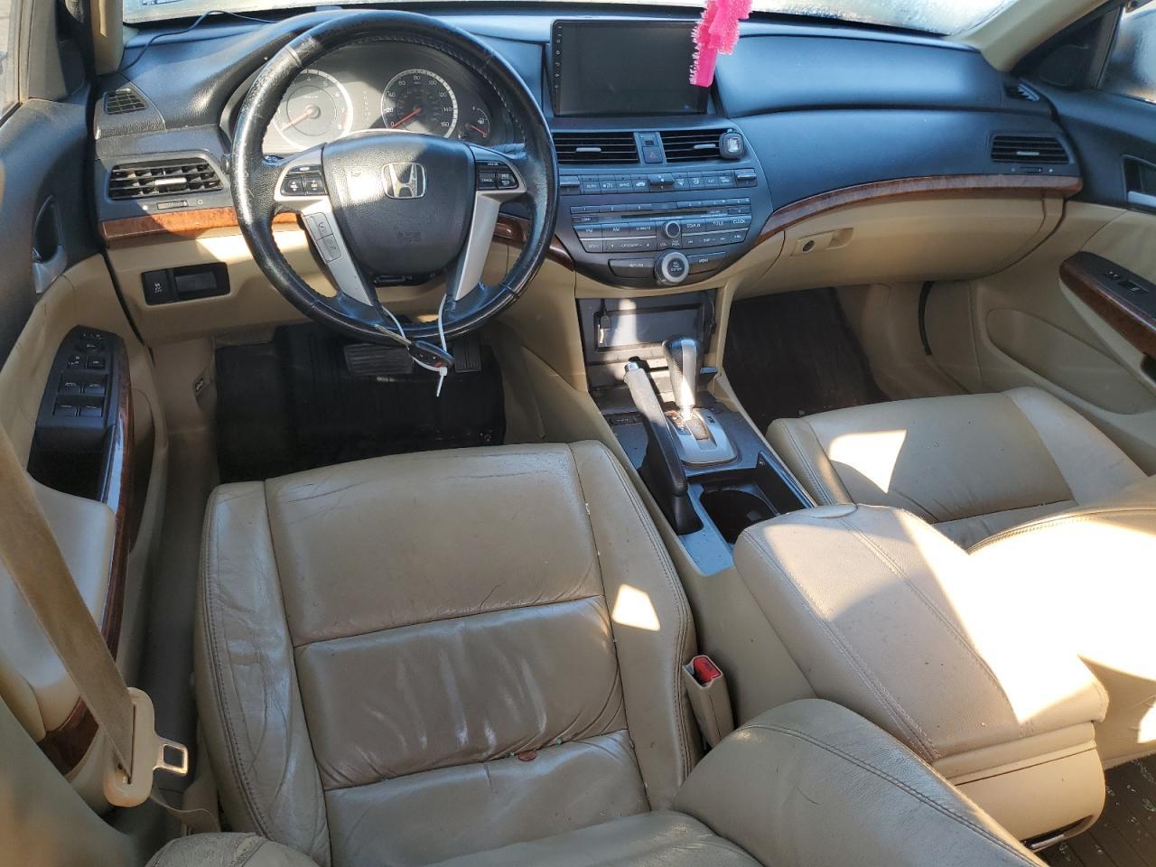 2011 Honda Accord Exl Copart, lot number: 56057585, vin: 1HGCP2F80BA100910. Thumbnail 8