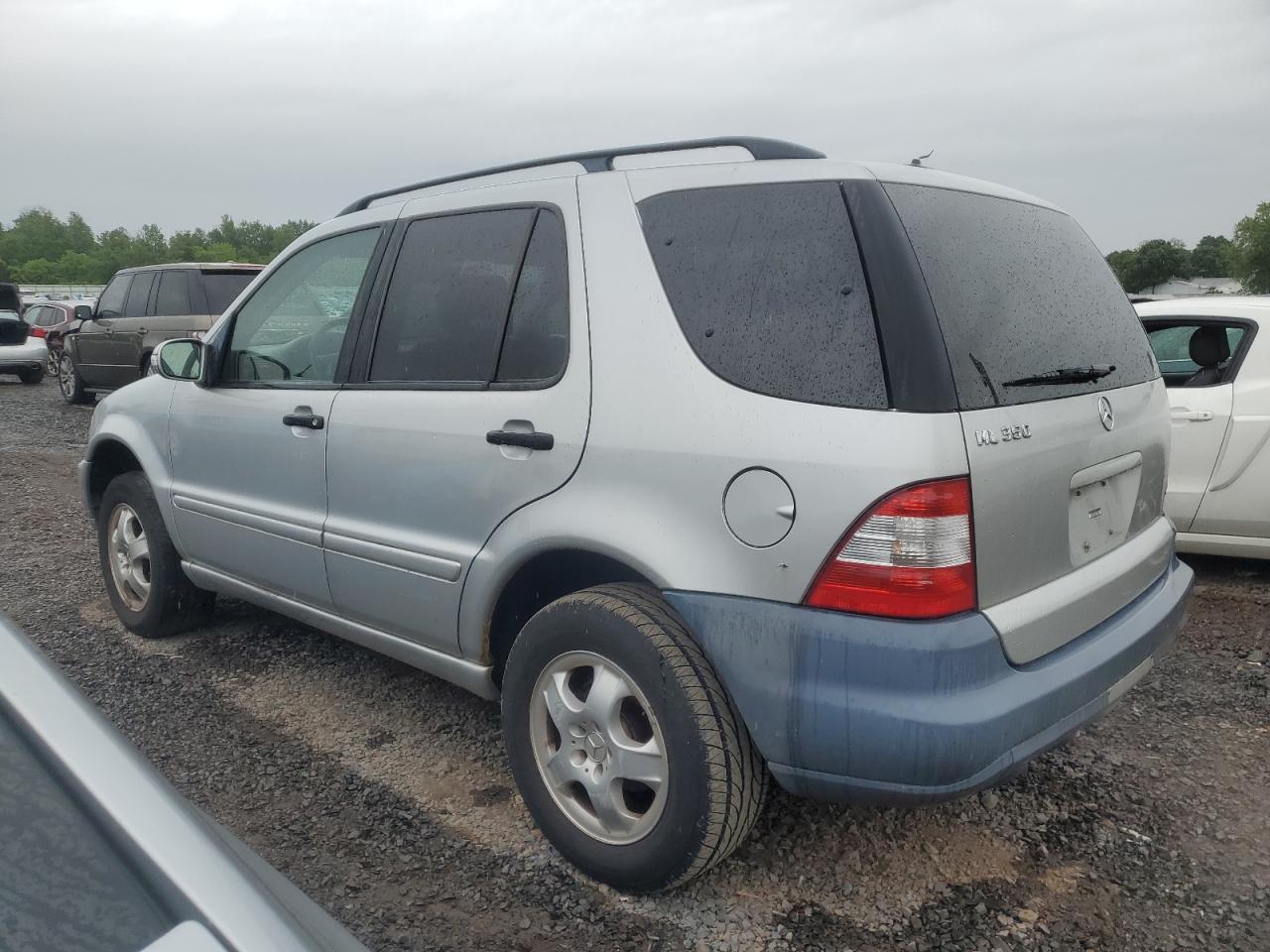 2004 Mercury Mls 500 Copart, lot number: 58622905, vin: NULL. Thumbnail 2