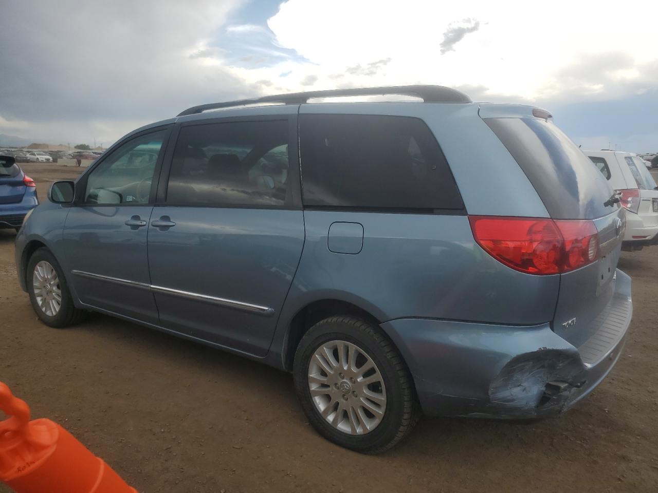 2008 Toyota Sienna Xle Copart, lot number: 59139855, vin: 5TDBK22C08S009733. Thumbnail 2