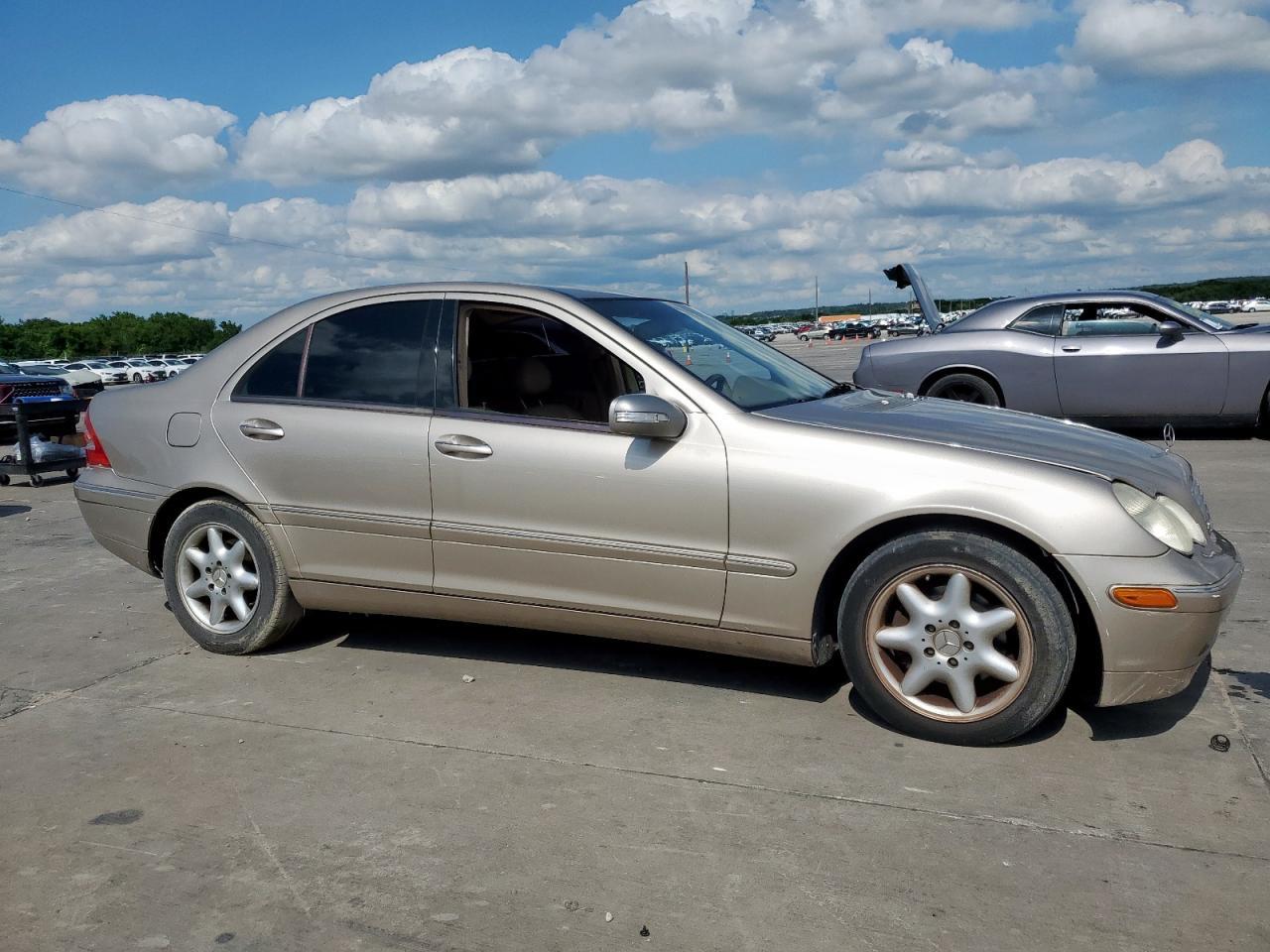 2003 Mercury C Cls 4D 2 Copart, lot number: 58729475, vin: WDBRF61J13A417012. Thumbnail 4
