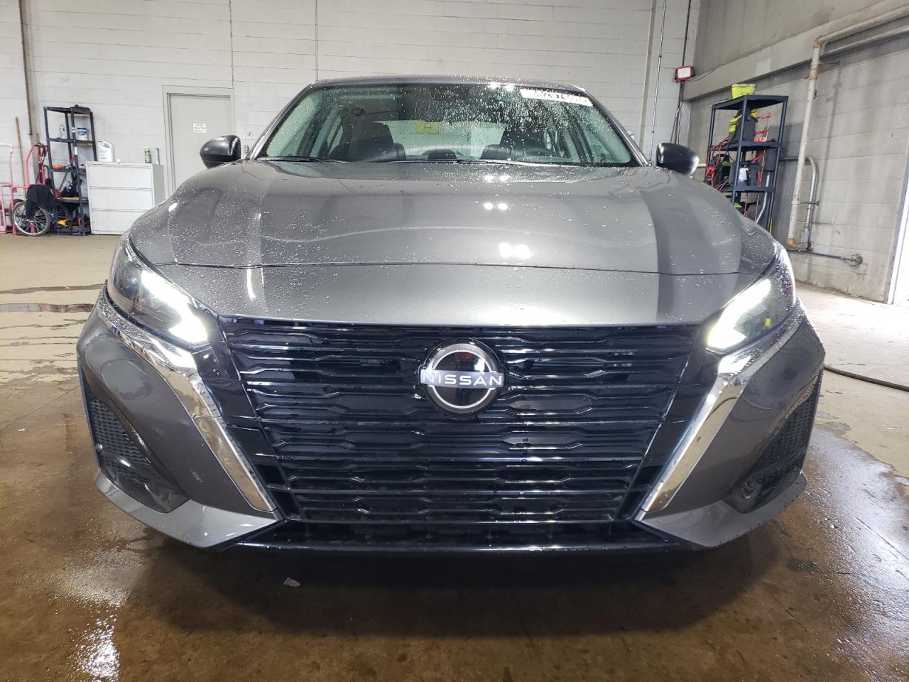 2025 Nissan Altima Sv Copart, lot number: 55297605, vin: 1N4BL4DV8SN333698. Thumbnail 5