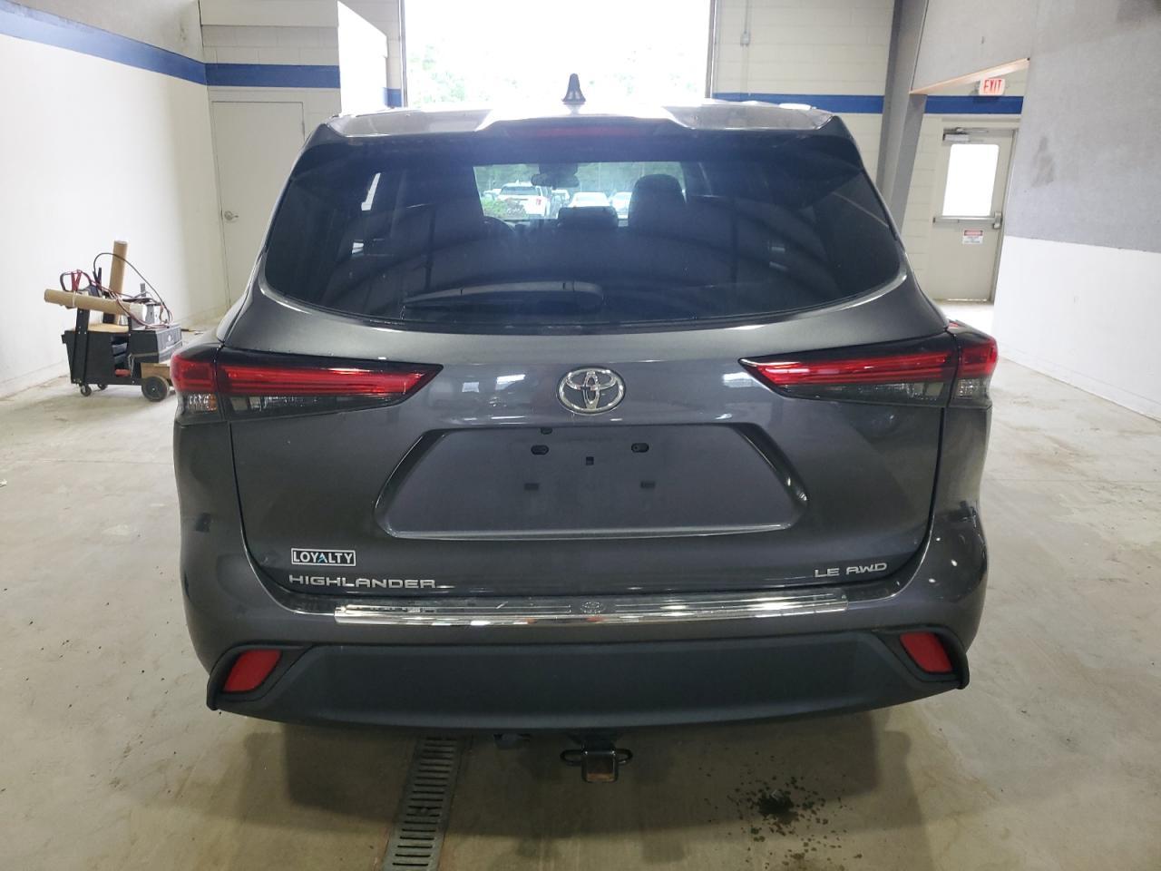 2022 Toyota Highlander L Copart, lot number: 56416845, vin: 5TDBZRBH8NS596792. Thumbnail 6