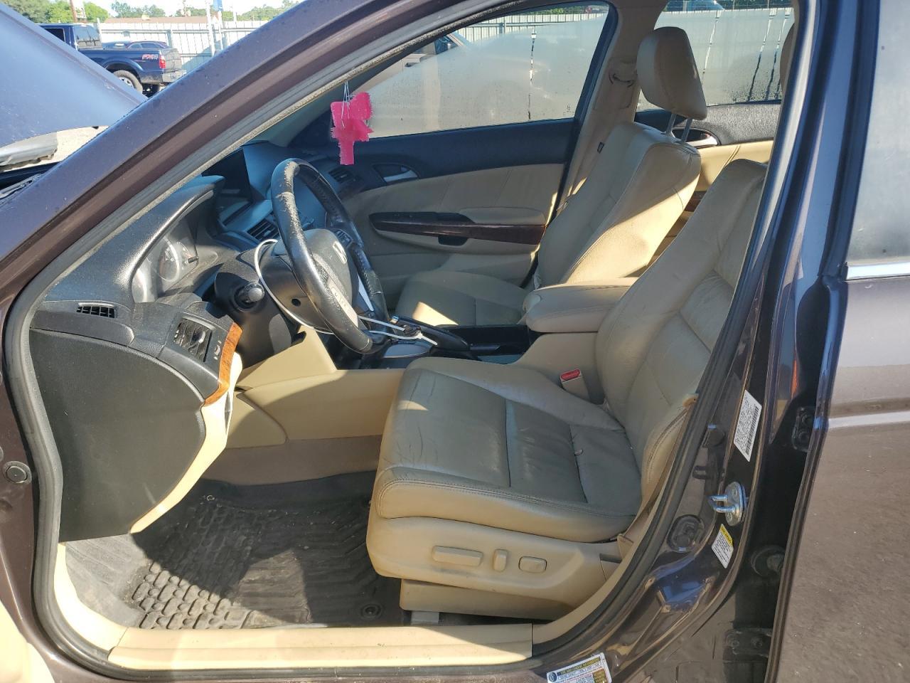 2011 Honda Accord Exl Copart, lot number: 56057585, vin: 1HGCP2F80BA100910. Thumbnail 7