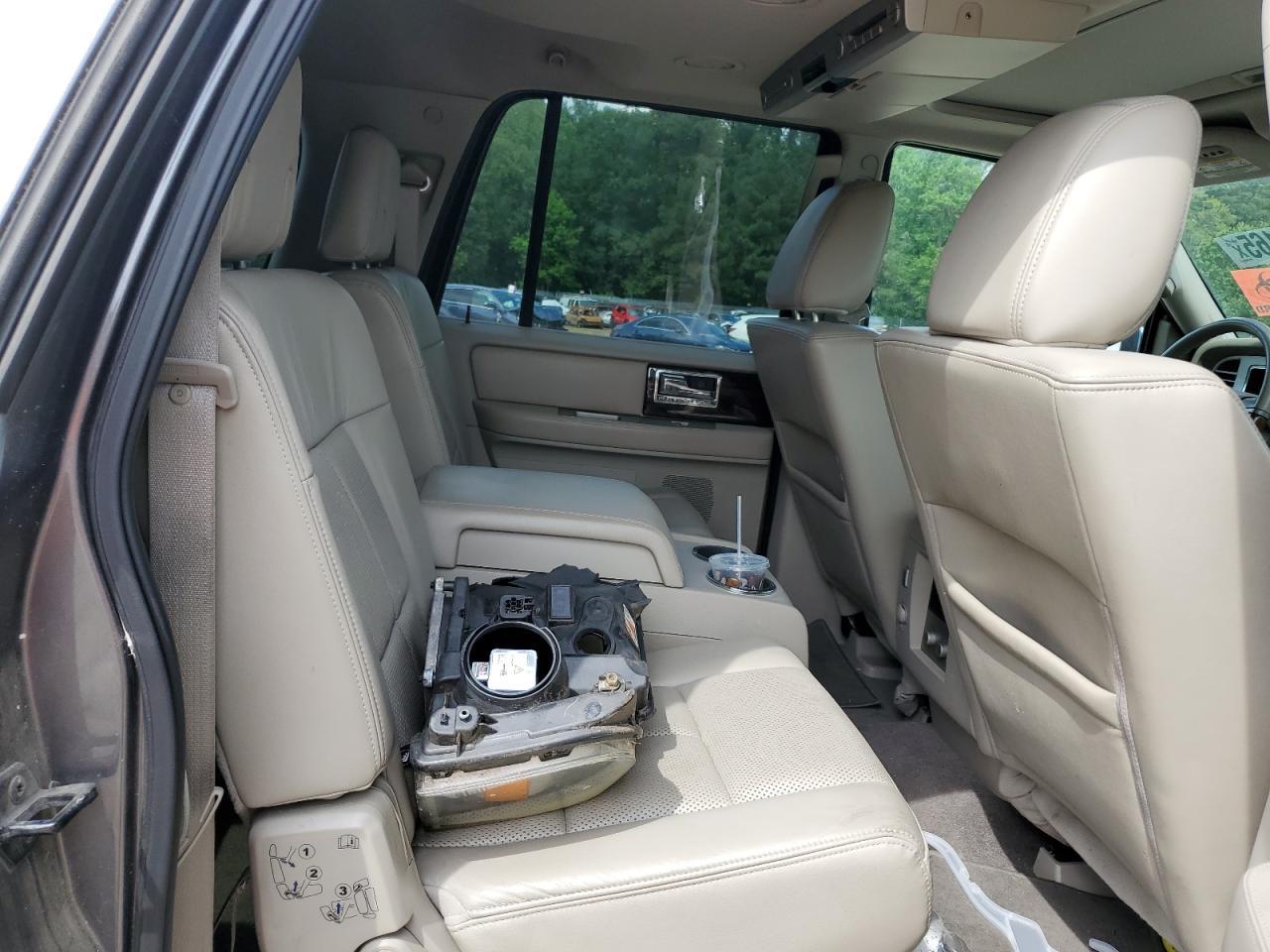 2010 Lincoln Navigator L Copart, lot number: 58822165, vin: 5LMJJ3J51AEJ08461. Thumbnail 11