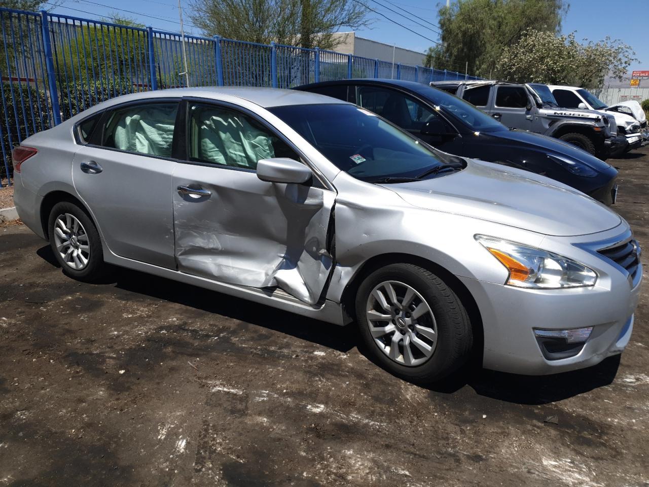 2013 Nissan Altima 2.5 Copart, lot number: 56784395, vin: 1N4AL3AP0DN524739. Thumbnail 4