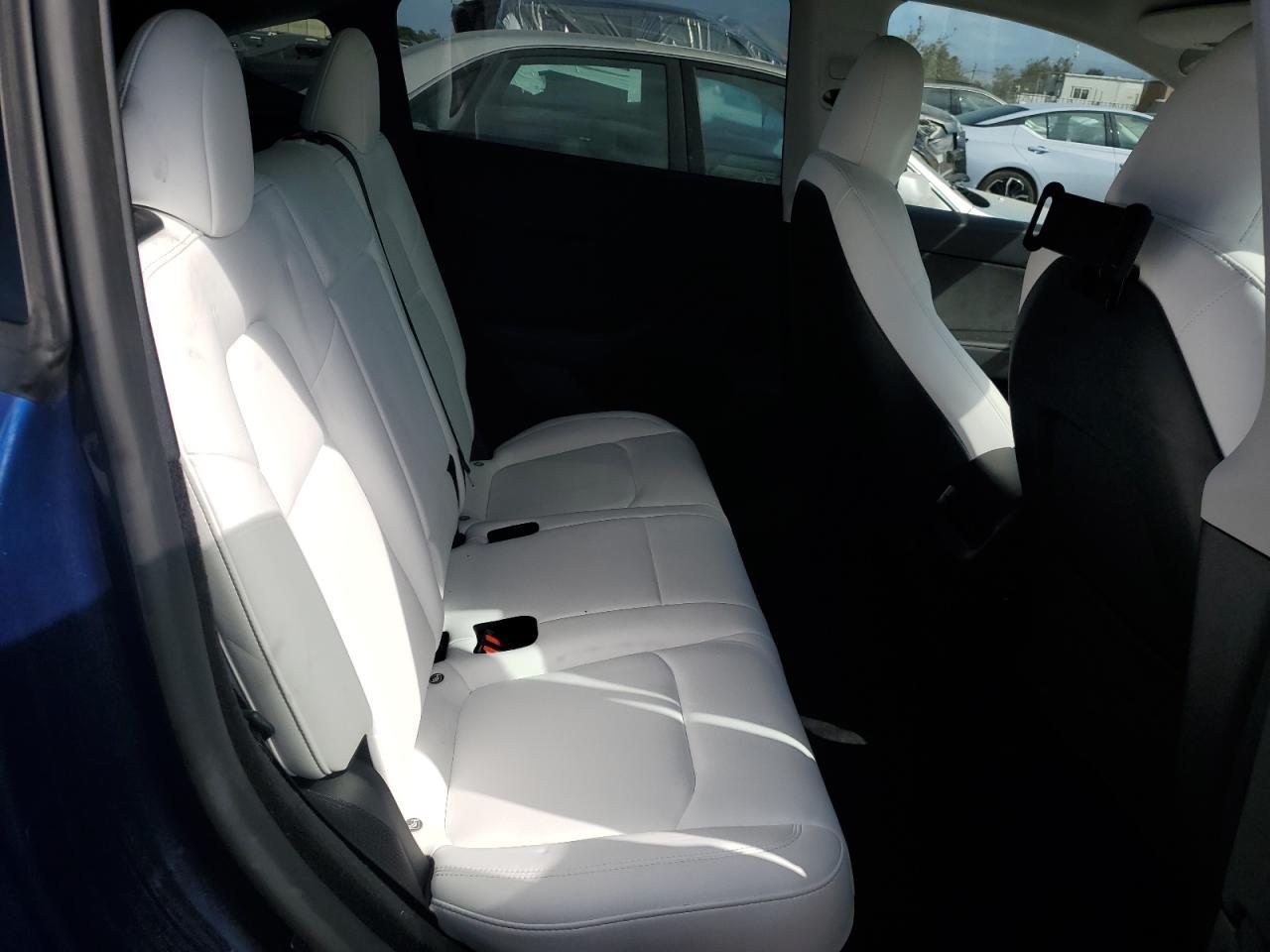 2023 Tesla Model Y Copart, lot number: 55983305, vin: 7SAYGDEE7PF942474. Thumbnail 11