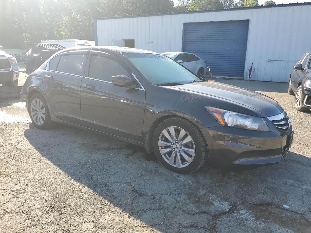 2011 Honda Accord Exl Copart, lot number: 56057585, vin: 1HGCP2F80BA100910. Thumbnail 4