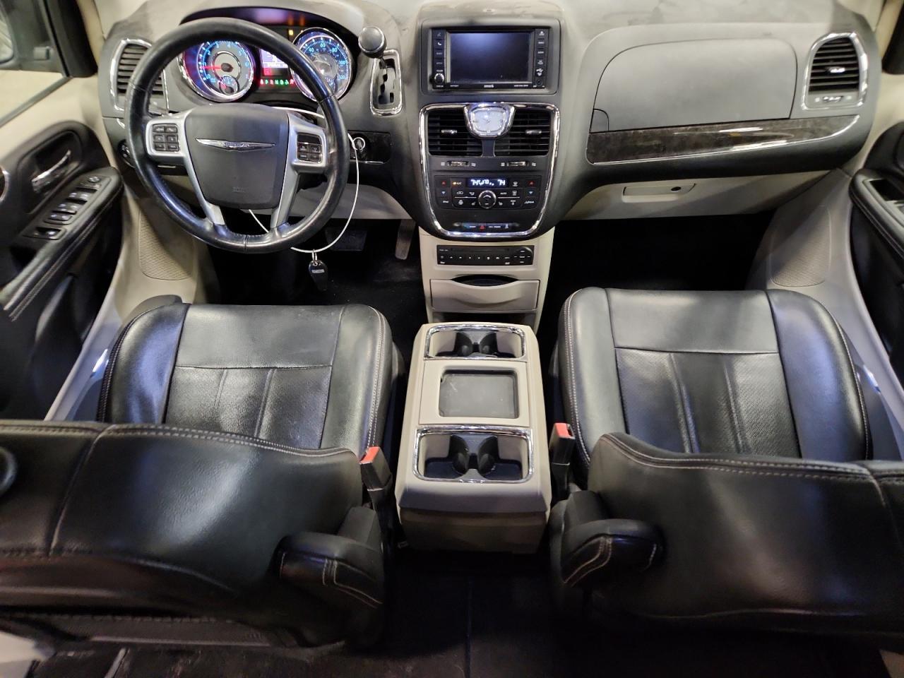 2013 Chrysler Town & Country Touring L Copart, lot number: 58622605, vin: 2C4RC1CG5DR589958. Thumbnail 8