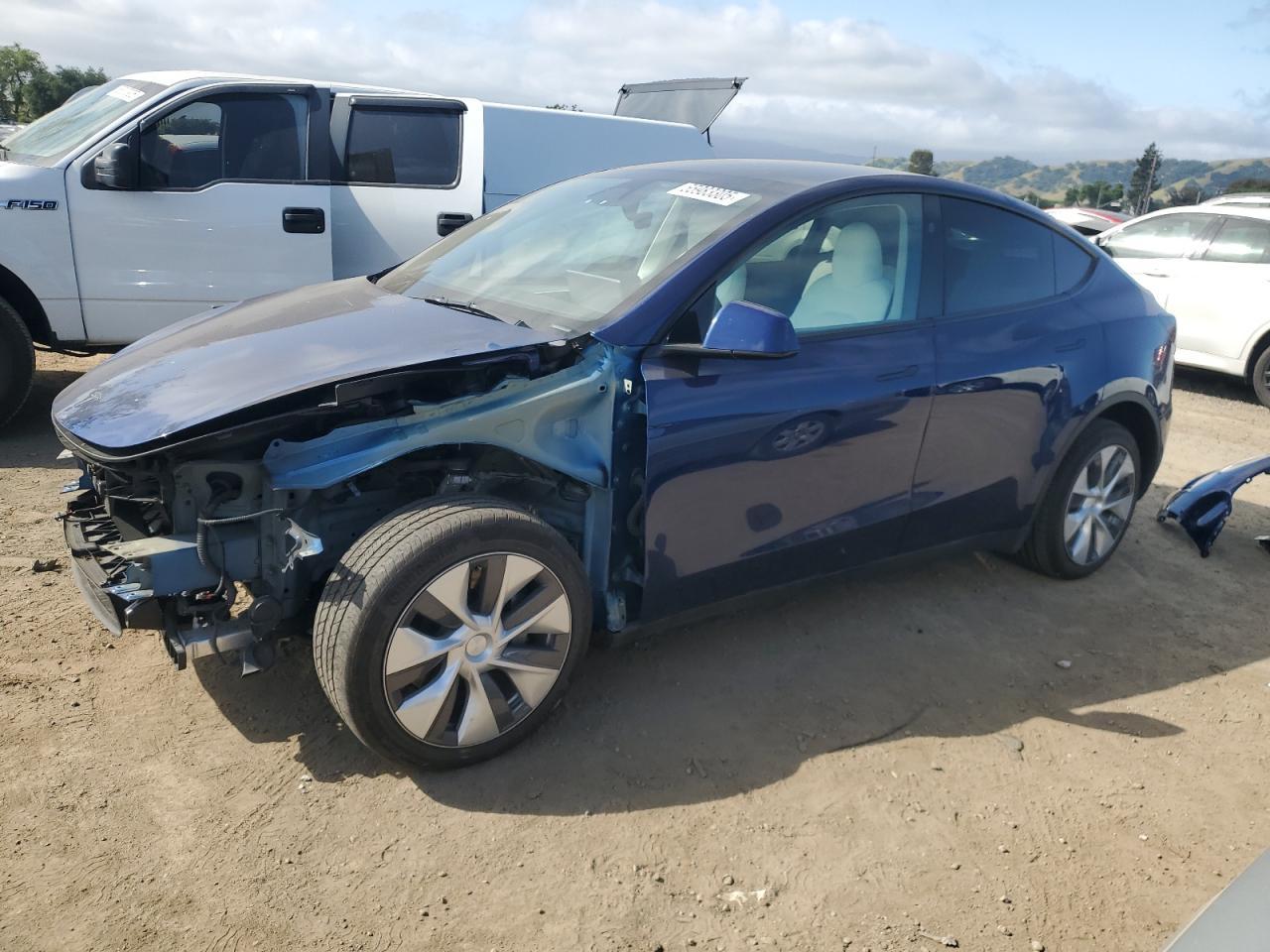 2023 Tesla Model Y Copart, lot number: 55983305, vin: 7SAYGDEE7PF942474. Thumbnail 1